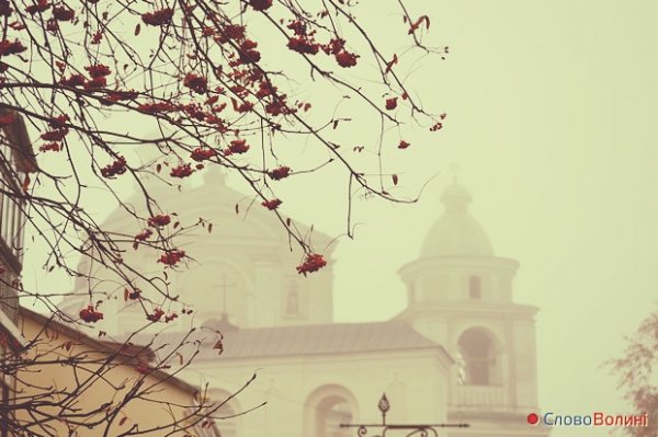Луцьк в тумані. ФОТО